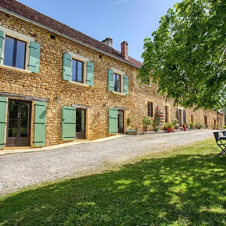 Paisible Proche Sarlat Avec Animaux Et Jardin - Fr-1-616-295 펜션 Carlux
